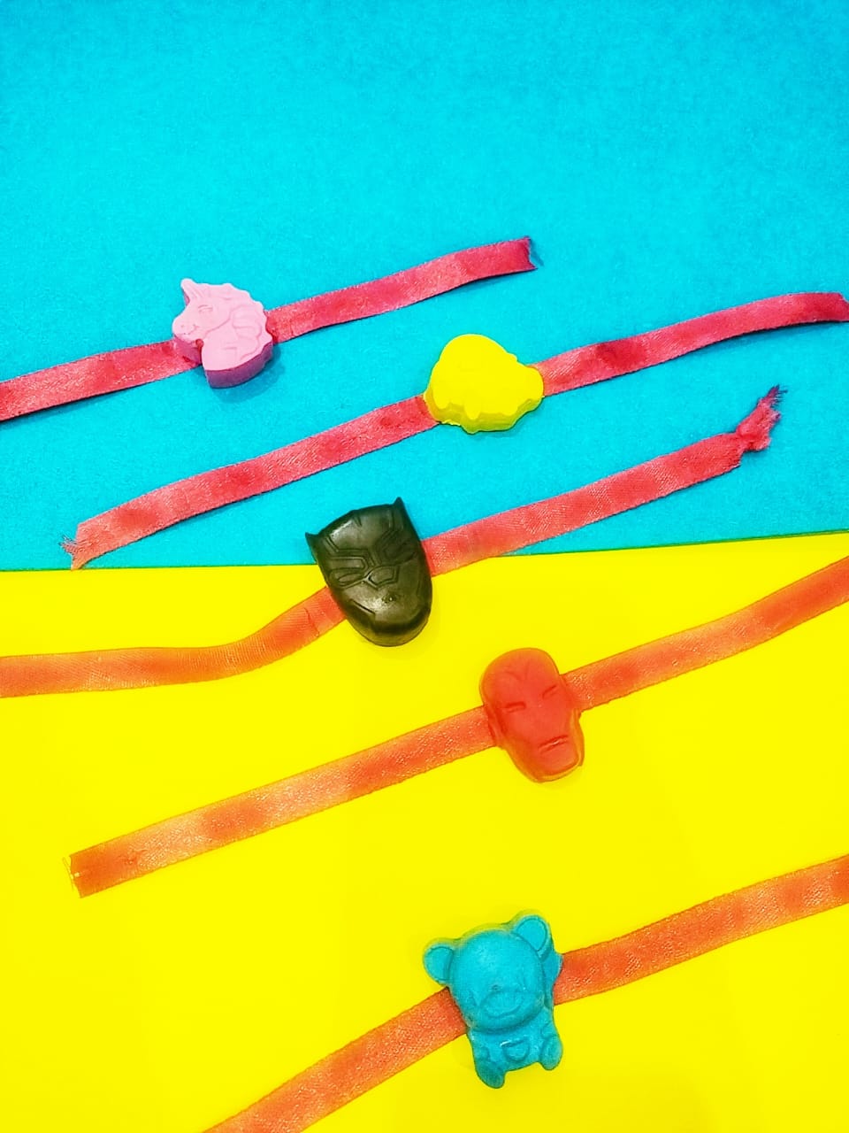 Crayon Rakhi Set of 5 - Kee&Ka