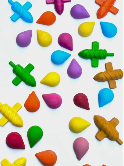 Holi Theme Based Crayon Set of 12 - Kee&Ka